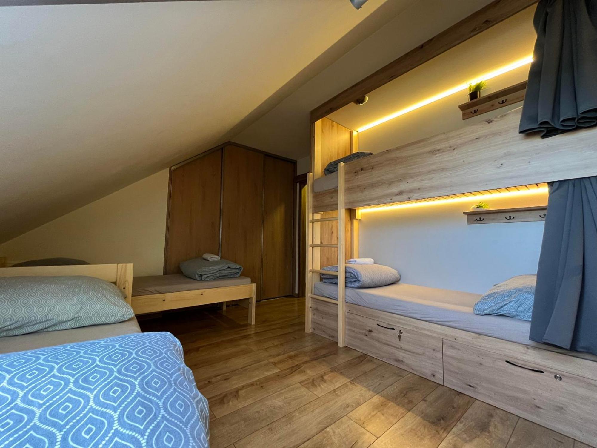 Sherpa'S Hostel High Tatras Štrbské Pleso Zewnętrze zdjęcie