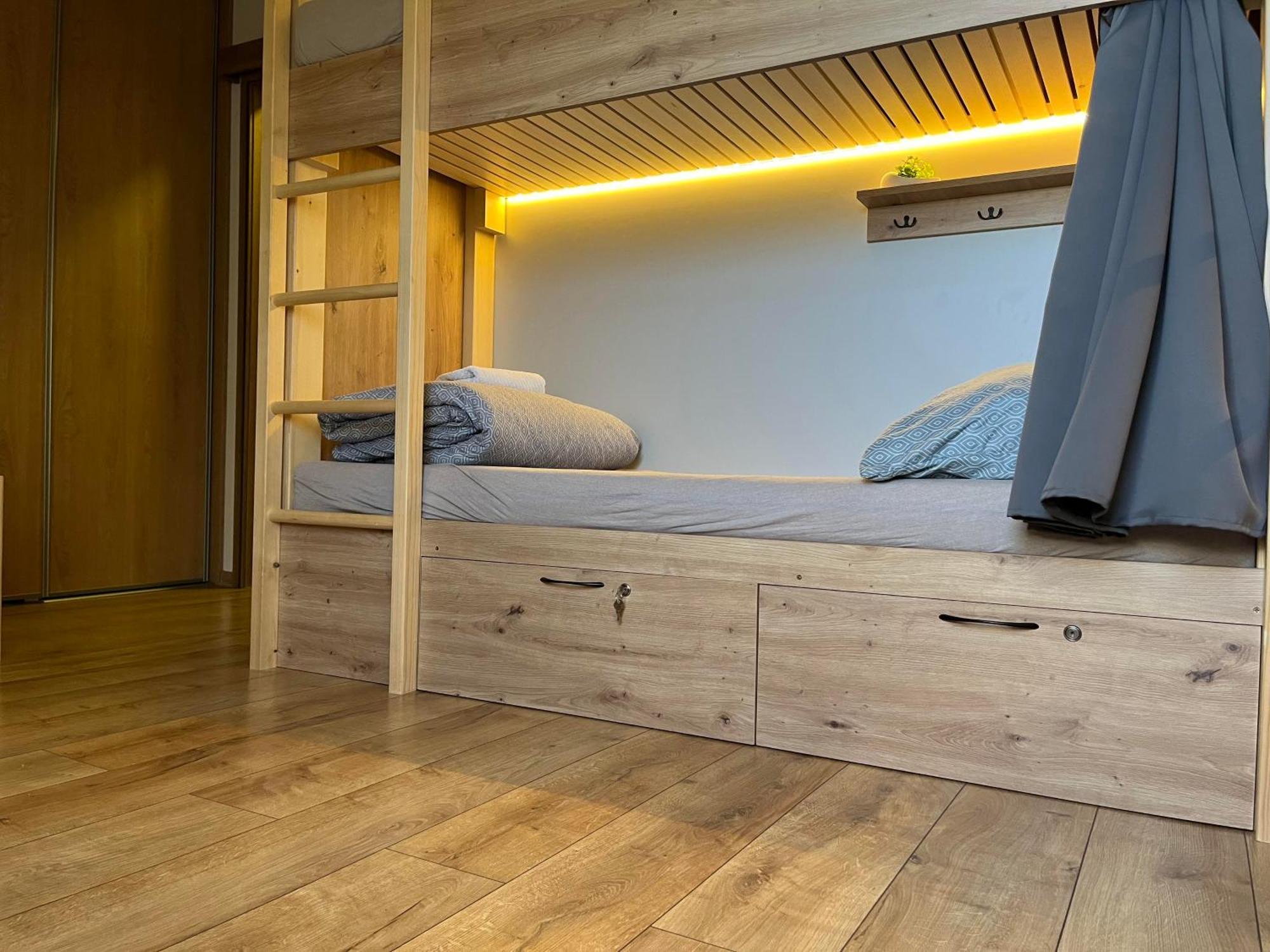 Sherpa'S Hostel High Tatras Štrbské Pleso Zewnętrze zdjęcie