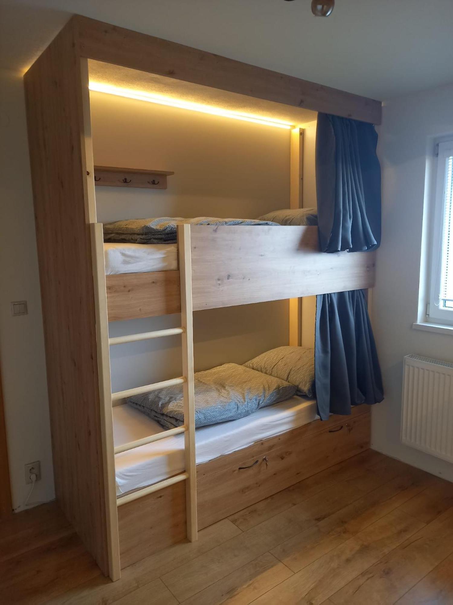 Sherpa'S Hostel High Tatras Štrbské Pleso Zewnętrze zdjęcie